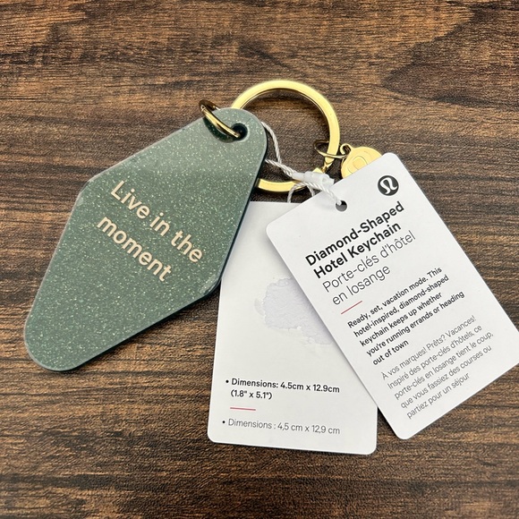 NWT Lululemon Diamond-Shaped Hotel
Keychain - Evergreen Glitter Shimmer - Picture 2 of 2